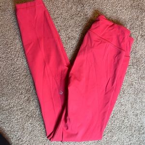 iviva (lululemon) leggings